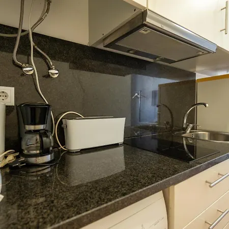 Mouraria, Center, Tram & Metro Appartement